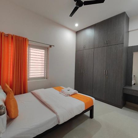 Meer Stay - Premium Service Apartments Vanivilasa Puram Esterno foto