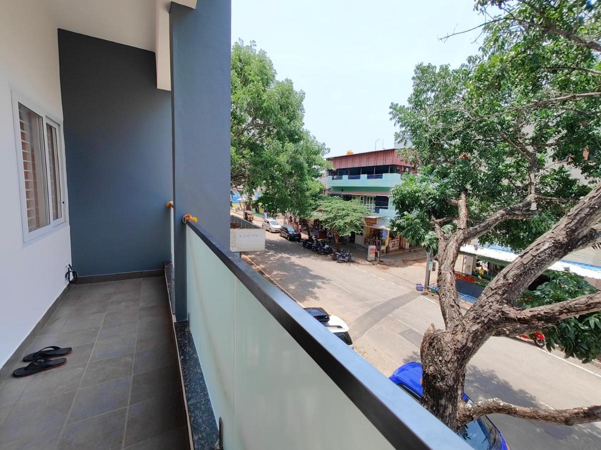 Meer Stay - Premium Service Apartments Vanivilasa Puram Esterno foto